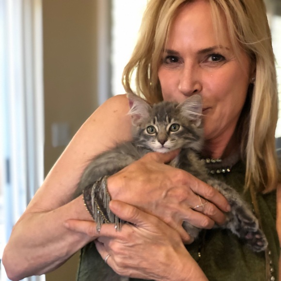 Meet your Posher, Joyce - Picture 6 of 12